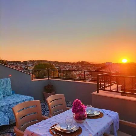 The Rooftop Apartment Urla